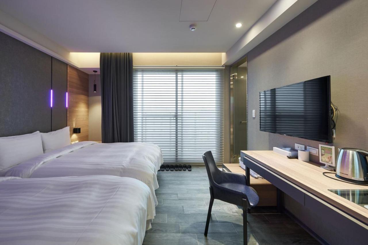 Kiwi Share Hotel Zhongli Esterno foto