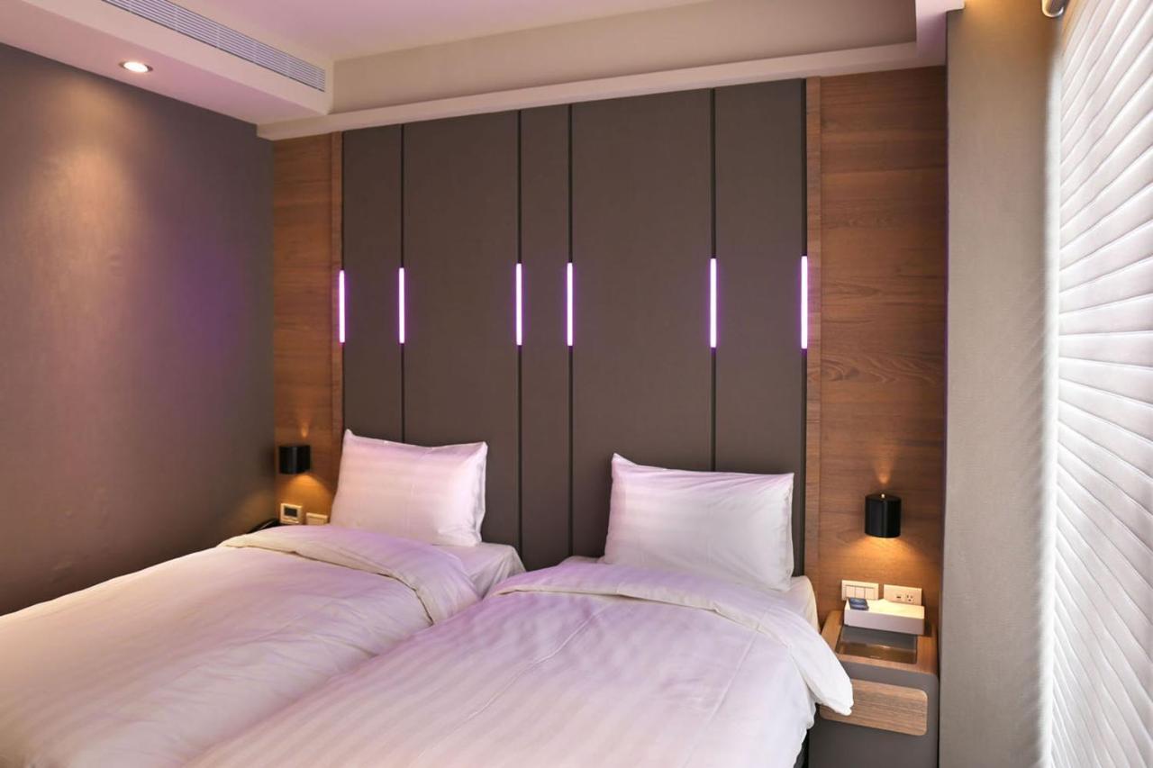 Kiwi Share Hotel Zhongli Esterno foto