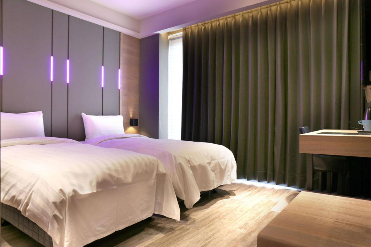 Kiwi Share Hotel Zhongli Esterno foto
